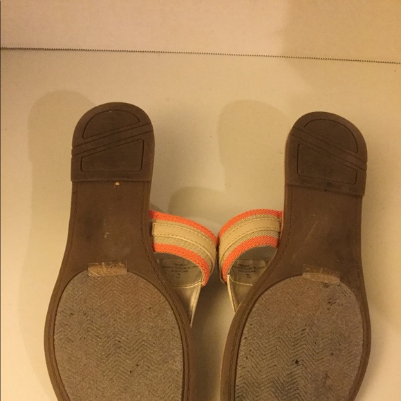 Tommy Hilfiger Beige/Peach Sandals - Picture 2 of 2